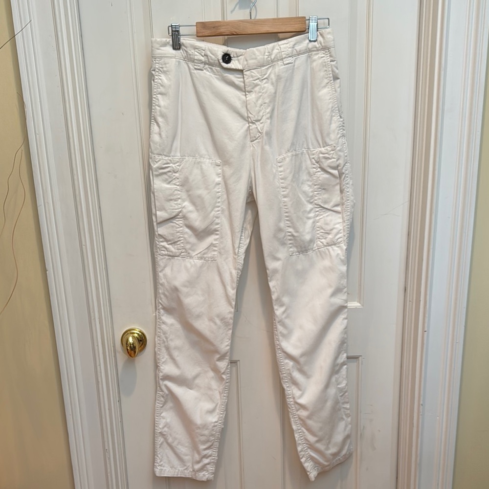 Brunello Cucinelli white pants made in Italy